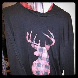 hooded long sleeve long shirt